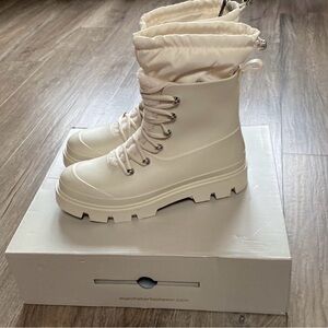 NEW Marc Fisher LTD Waterproof Lug Sole Boots